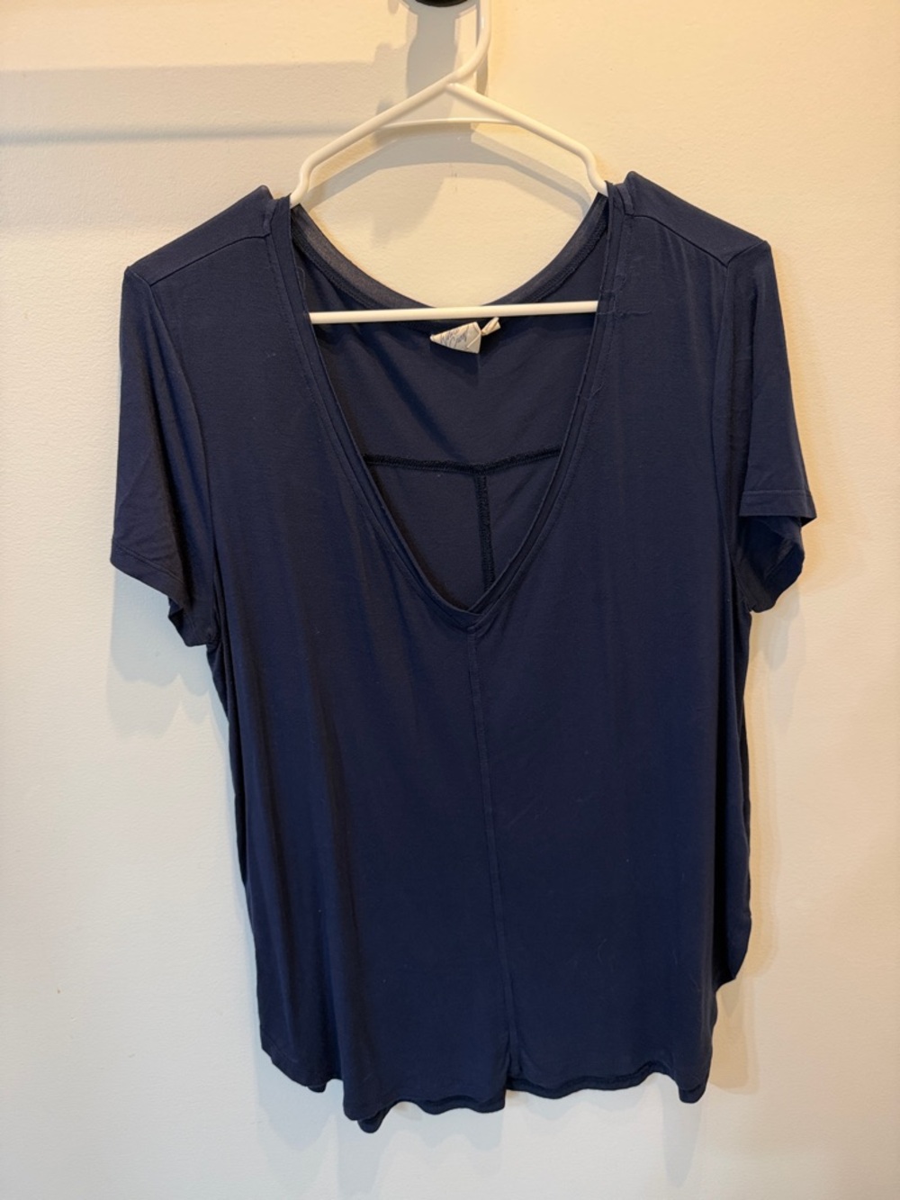 White Crow Navy Short Sleeve V-Neck Tee